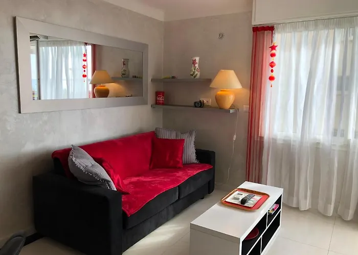 Les Pins * カンヌ