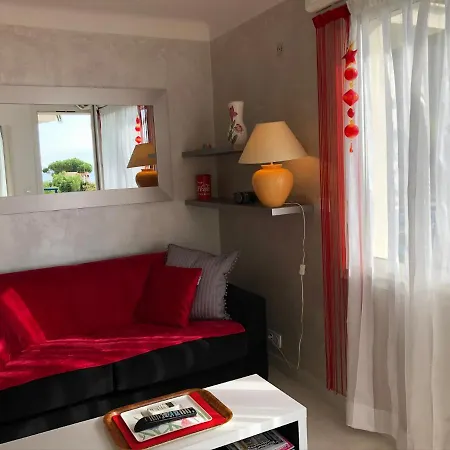 Διαμέρισμα Les Pins *