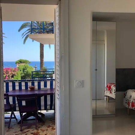 Les Pins קאן